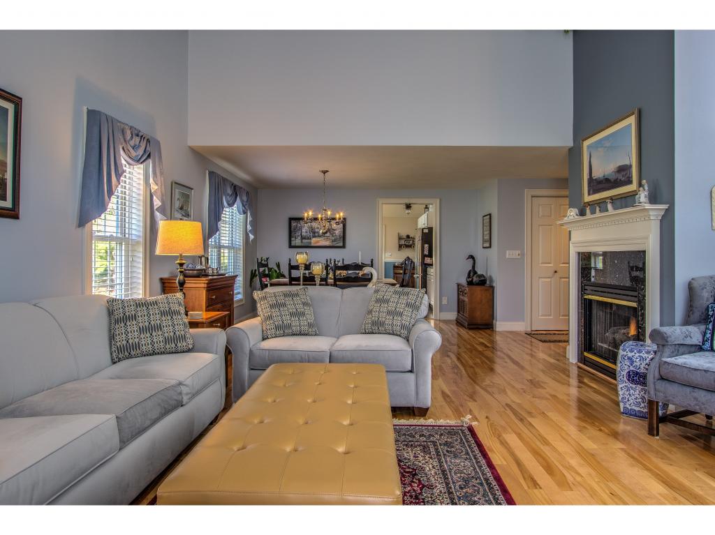 41 Hampton Meadows, Unit 41 Hampton, NH 03842 - Photo 5 of 36