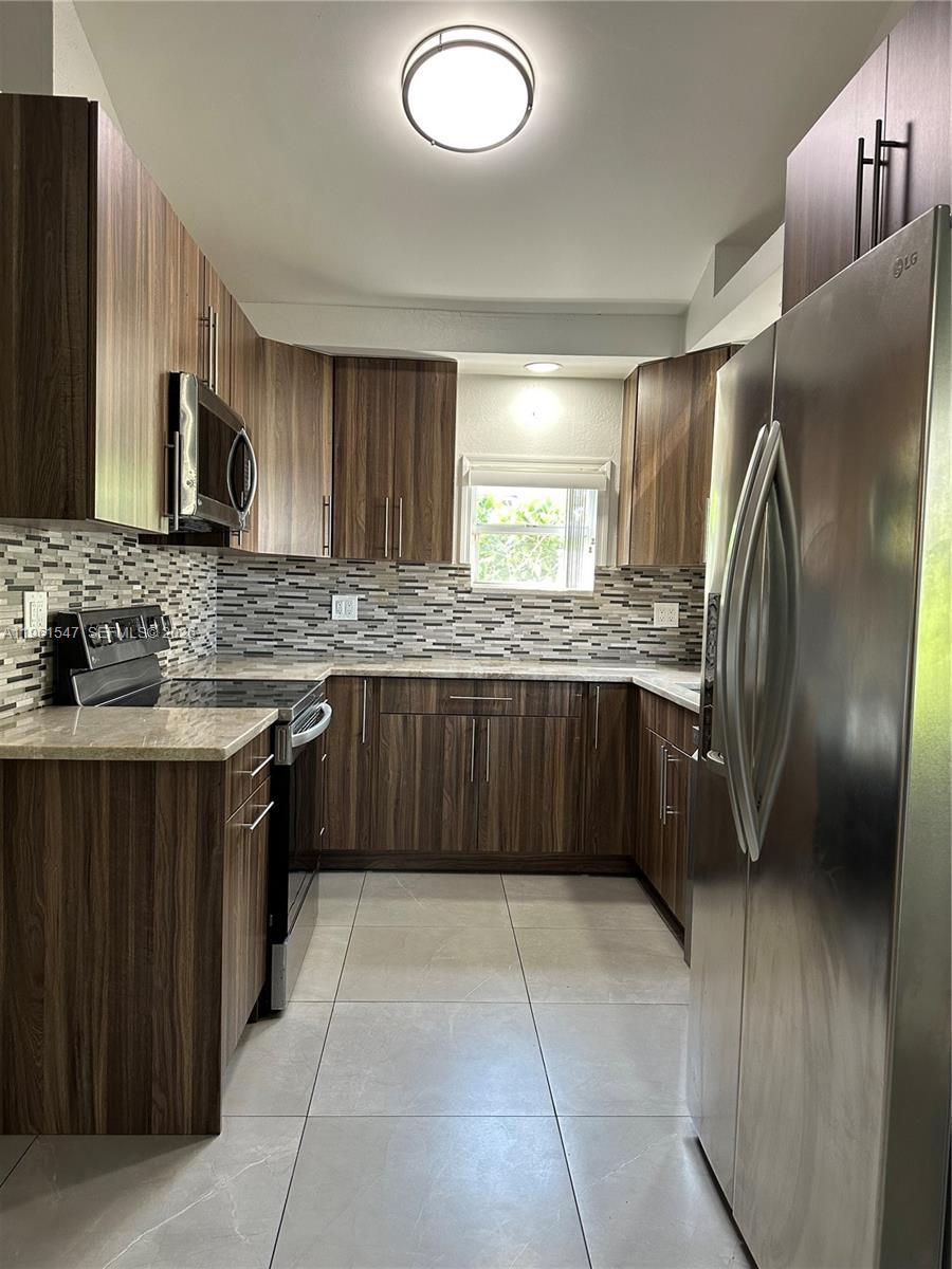 1020 Filer Road, Unit 1 Lake Worth, FL 33461 - Photo 6 of 17