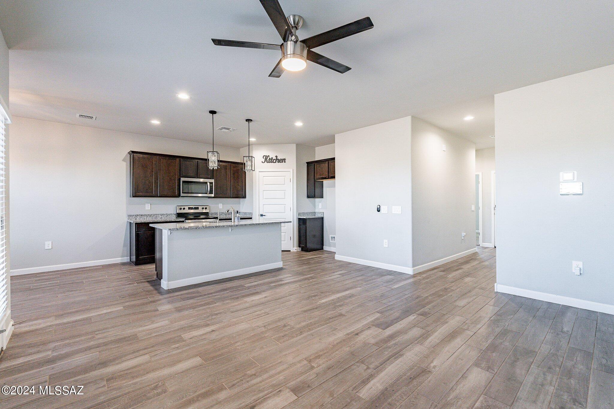 17100 West Moore Road Marana, AZ 85653 - Photo 12 of 47 Gallery Image 12