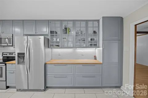 $500,000 | 1040 Timber Lake Drive, Charlotte, NC 28227