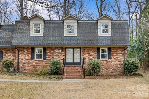 $500,000 | 1040 Timber Lake Drive, Charlotte, NC 28227