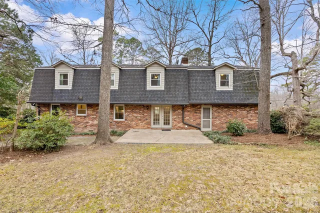 $489,500 | 1040 Timber Lake Drive, Charlotte, NC 28227