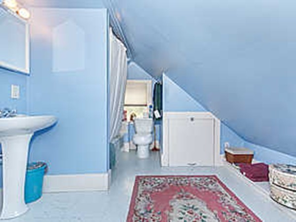 63 Elm Road Newton, MA 02460 - Photo 26 of 30 Gallery Image 26
