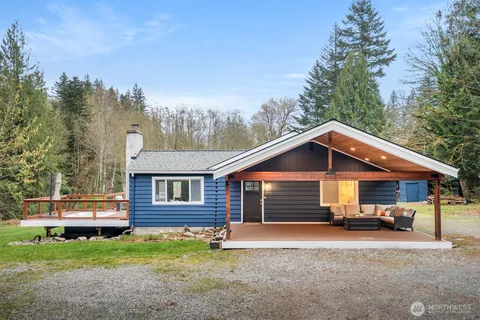 $1,150,000 | 38420 Southeast North Bend Way, Snoqualmie, WA 98065