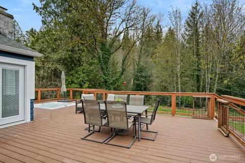 $1,150,000 | 38420 Southeast North Bend Way, Snoqualmie, WA 98065