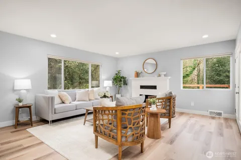 $1,150,000 | 38420 Southeast North Bend Way, Snoqualmie, WA 98065