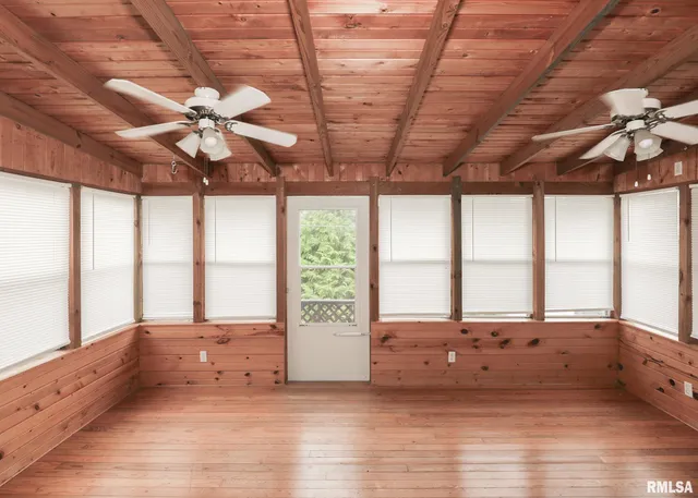 $224,000 | 512 West 16th Avenue, Coal Valley, IL 61240