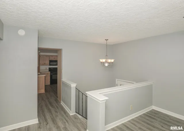 $224,000 | 512 West 16th Avenue, Coal Valley, IL 61240