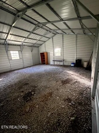 $184,900 | 739 Dry Branch Road, Ewing, VA 24248