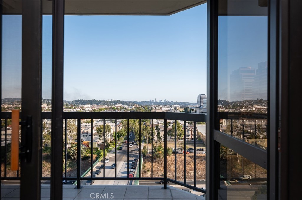 222 Monterey Road, Unit 805 Glendale, CA 91206 - Photo 33 of 49