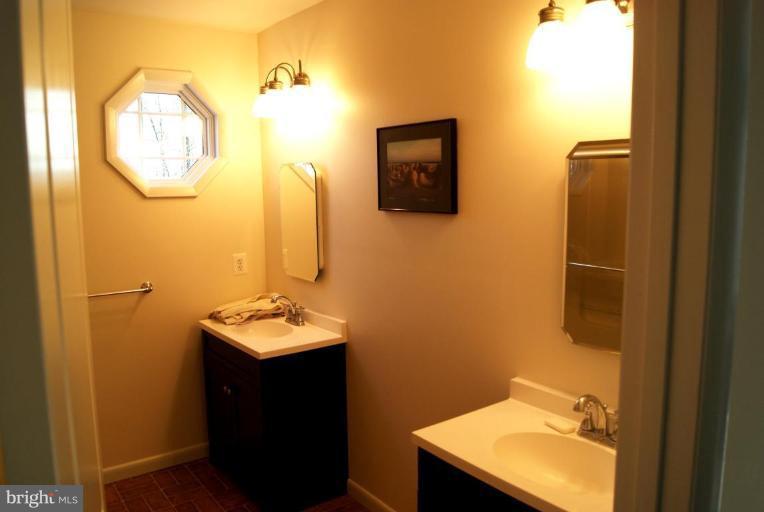 2004 Stockton Road Joppa, MD 21085 - Photo 23 of 30 Bath #2