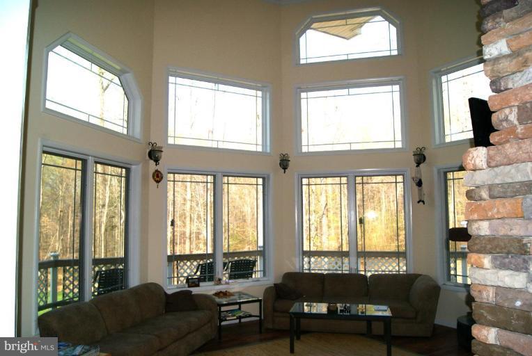 2004 Stockton Road Joppa, MD 21085 - Photo 8 of 30 Living Room