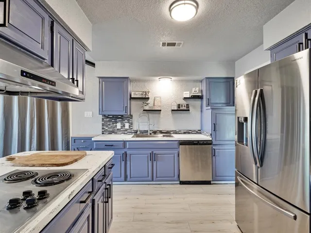 $394,000 | 108 Sunview Street, Sunnyvale, TX 75182