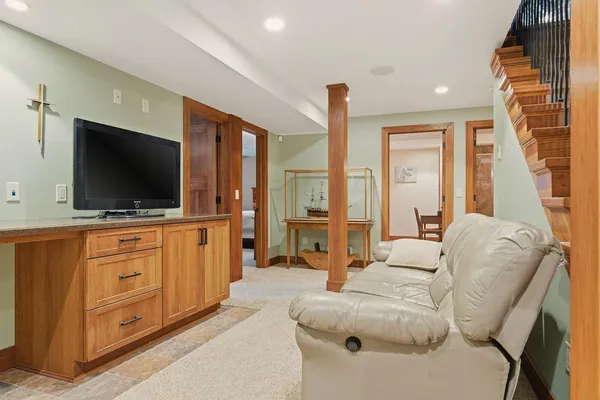 $1,200,000 | 8706 State 44 Union, Hokah, MN 55941