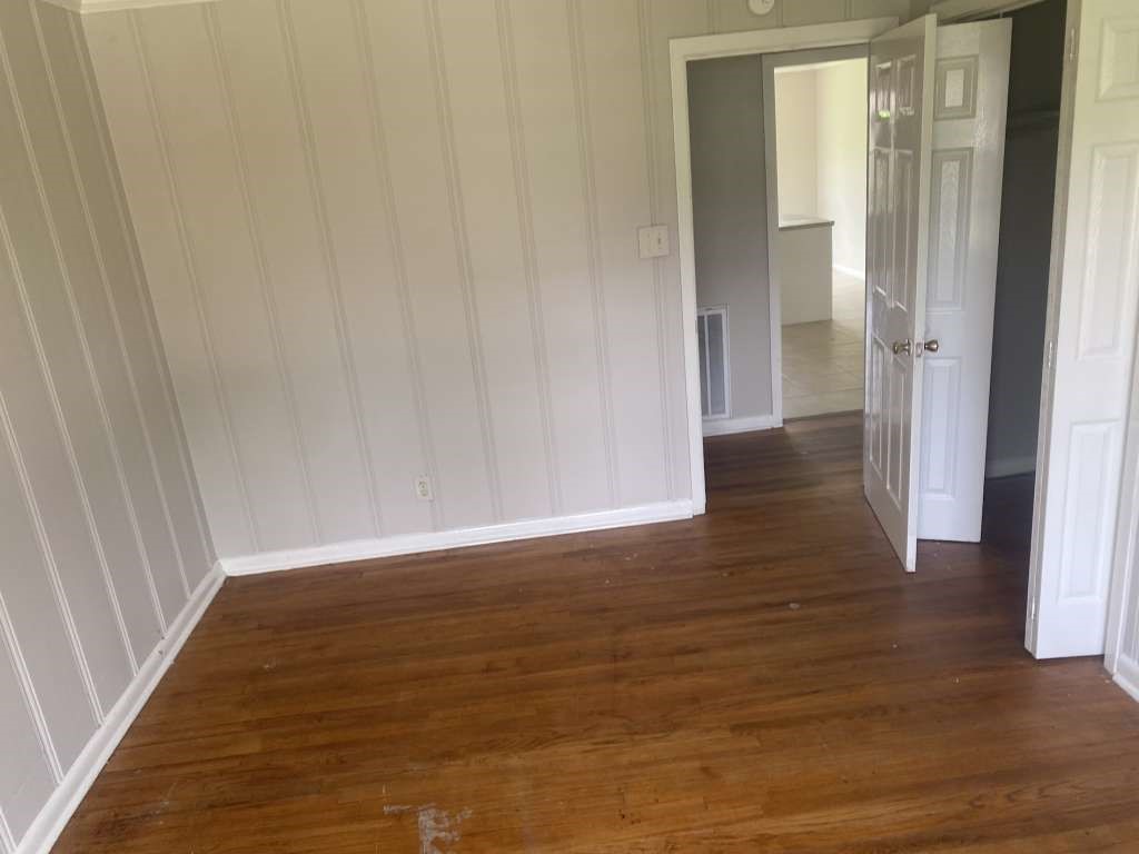 205 West Rittenhouse Street Houston, TX 77076 - Photo 12 of 13 a view of wooden floor