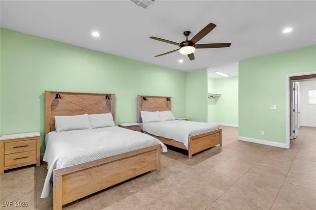 $3,500 | 4615 East St Louis Avenue, Las Vegas, NV 89104