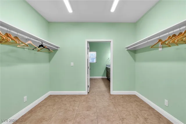 $3,500 | 4615 East St Louis Avenue, Las Vegas, NV 89104