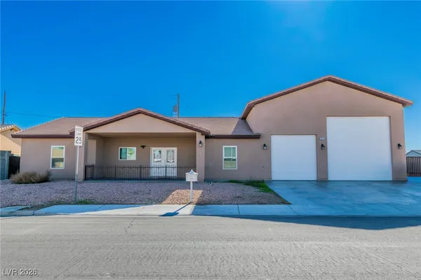 $3,500 | 4615 East St Louis Avenue, Las Vegas, NV 89104
