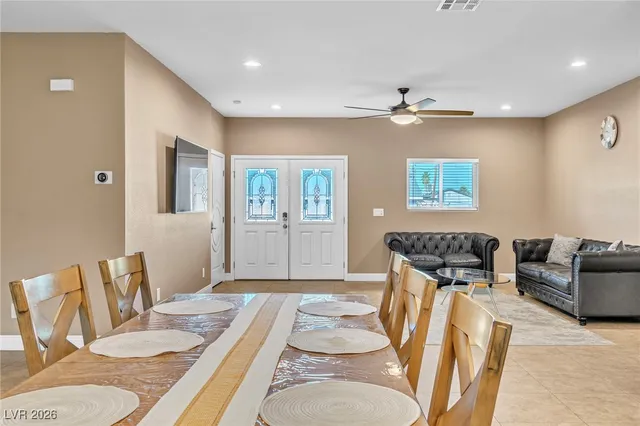 $3,500 | 4615 East St Louis Avenue, Las Vegas, NV 89104