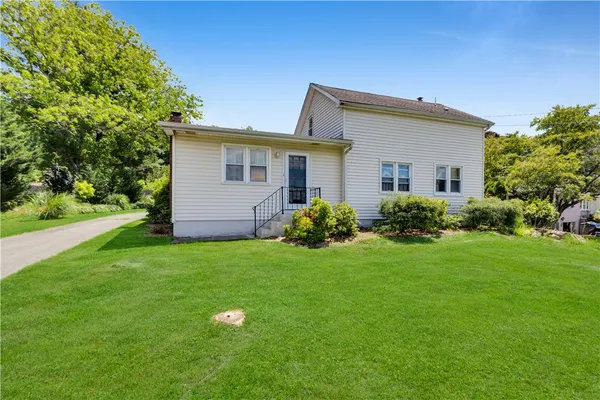 $379,000 | 711 Frost Hollow Road, Easton, PA 18040