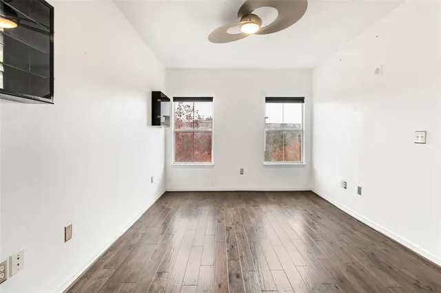 $224,900 | 330 Las Colinas Boulevard East, Unit 422, Irving, TX 75039