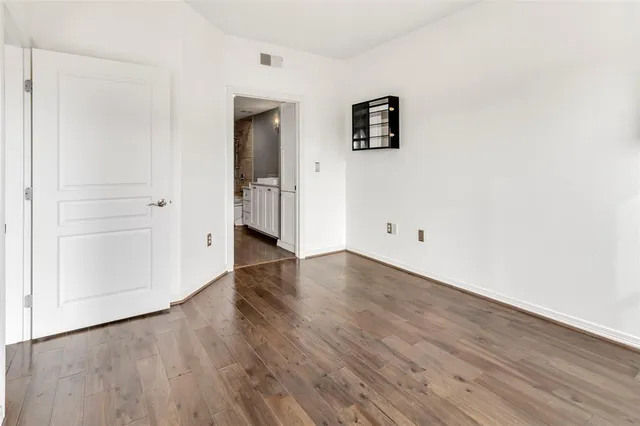 $224,900 | 330 Las Colinas Boulevard East, Unit 422, Irving, TX 75039