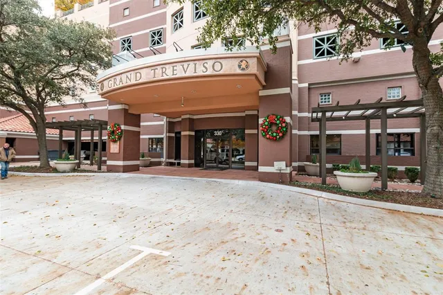 $224,900 | 330 Las Colinas Boulevard East, Unit 422, Irving, TX 75039