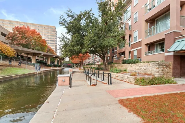 $224,900 | 330 Las Colinas Boulevard East, Unit 422, Irving, TX 75039