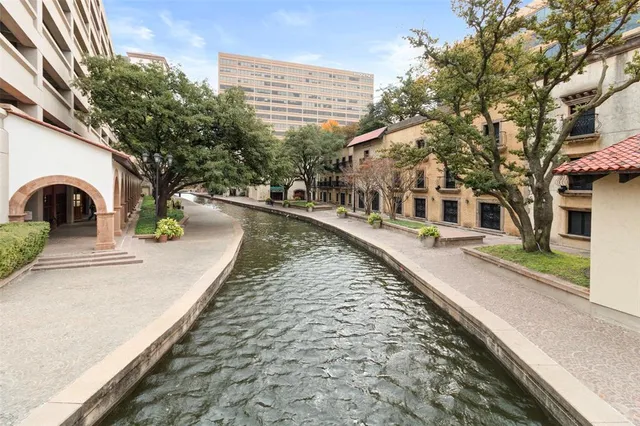 $224,900 | 330 Las Colinas Boulevard East, Unit 422, Irving, TX 75039