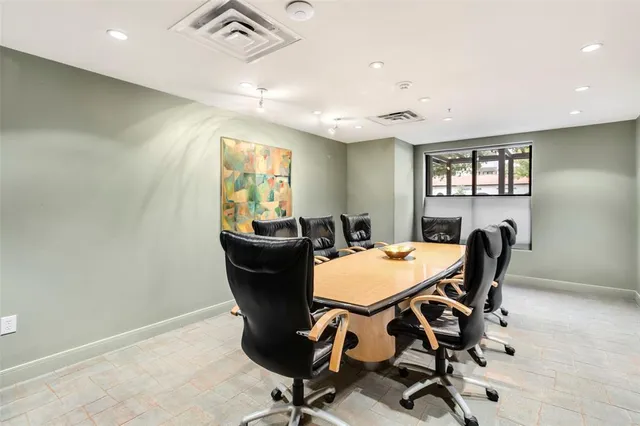 $224,900 | 330 Las Colinas Boulevard East, Unit 422, Irving, TX 75039