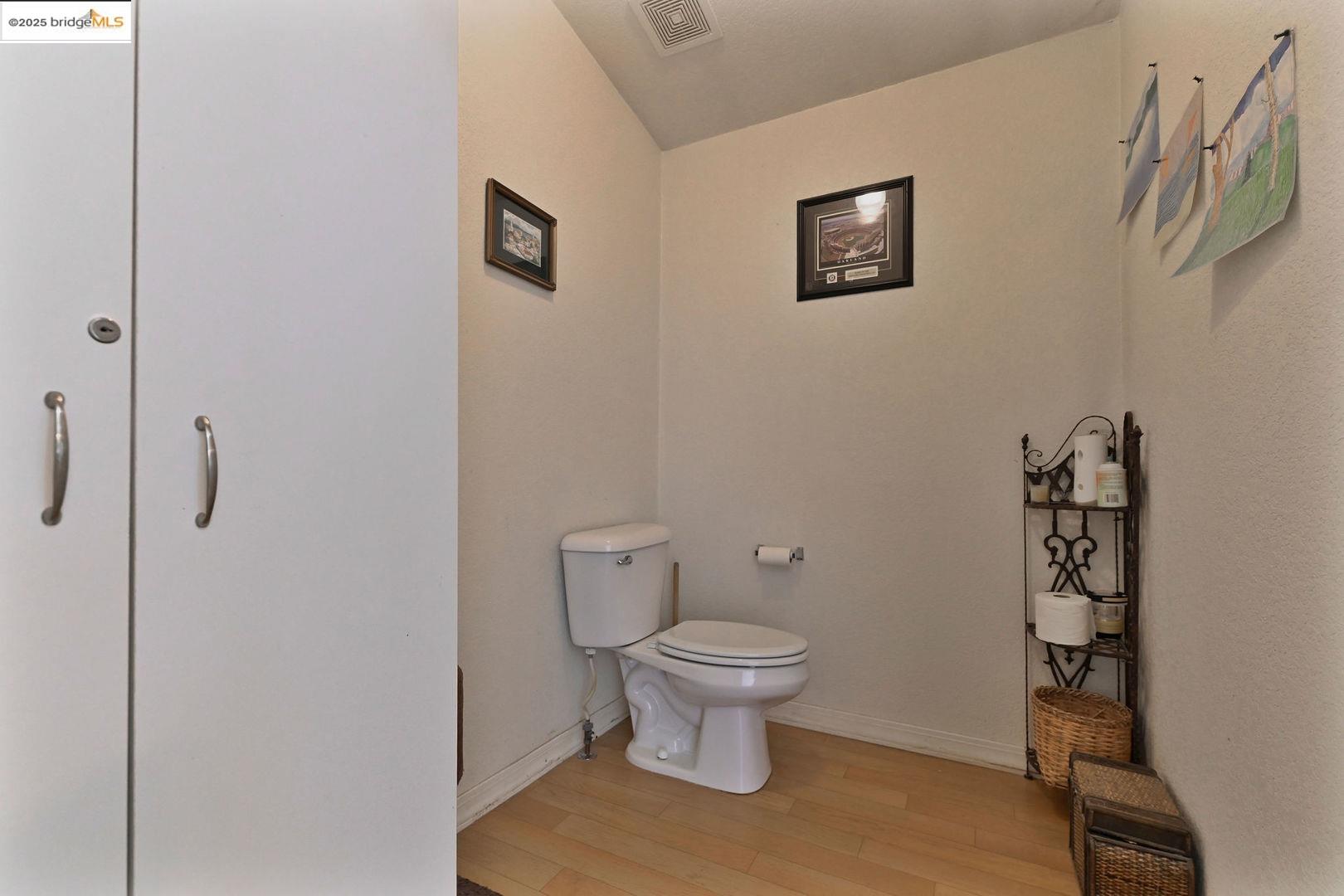 3770 Sheep Ranch Road Murphys, CA 95247 - Photo 32 of 60 a bathroom with a toilet and a shower