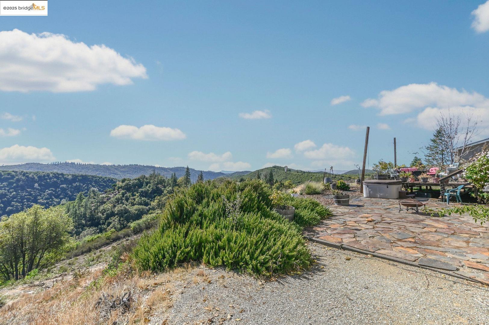 3770 Sheep Ranch Road Murphys, CA 95247 - Photo 45 of 60 a view of a city