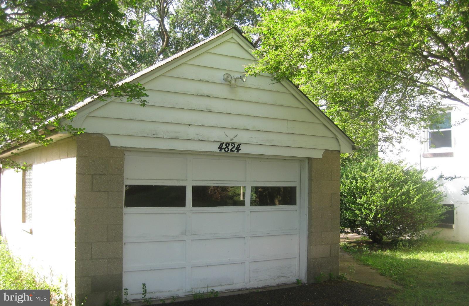4824 East Joppa Road Perry Hall, MD 21128 - Photo 4 of 10 Garage