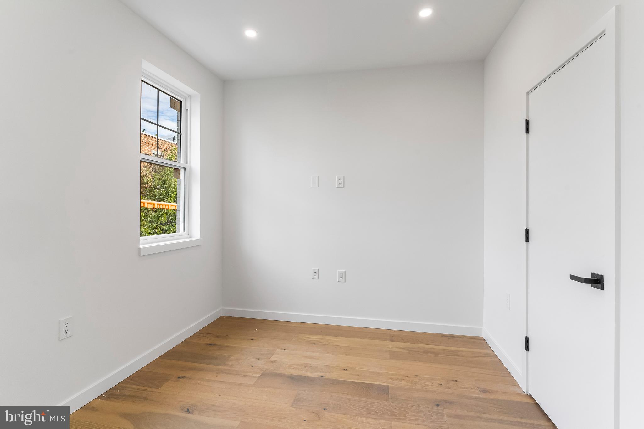 2130 St Albans Street Philadelphia, PA 19146 - Photo 30 of 43