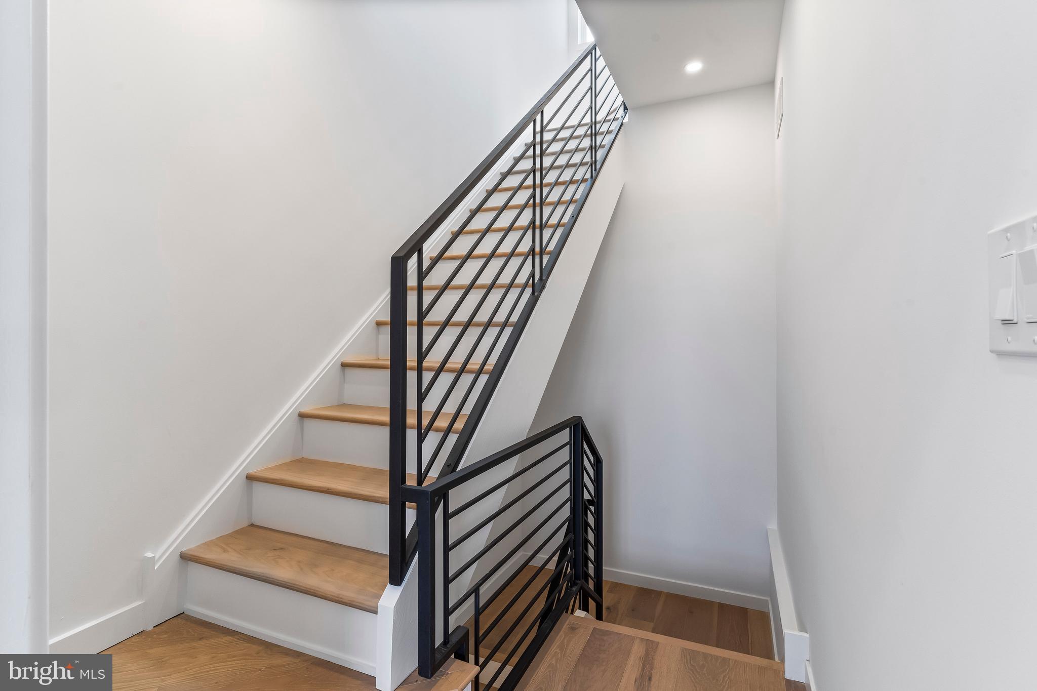 2130 St Albans Street Philadelphia, PA 19146 - Photo 31 of 43