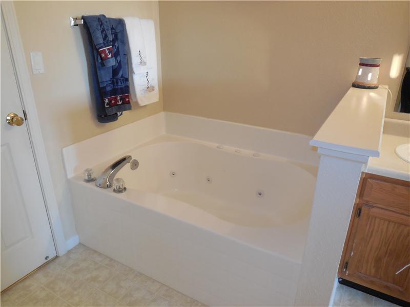 574 Springtree Lane Avon, IN 46123 - Photo 9 of 22 Gallery Image 9