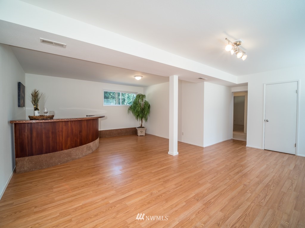 6117 148th Place Southwest Edmonds, WA 98026 - Photo 16 of 21