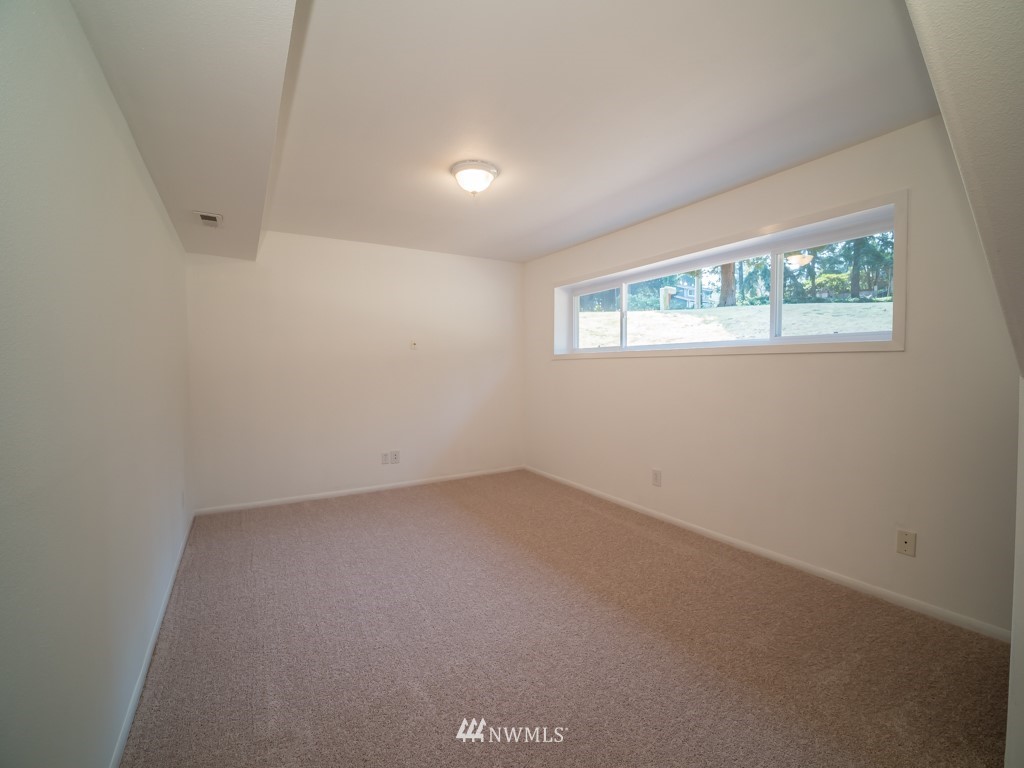 6117 148th Place Southwest Edmonds, WA 98026 - Photo 18 of 21