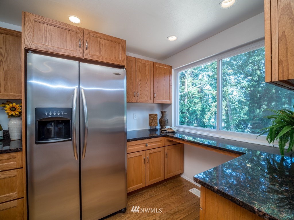 6117 148th Place Southwest Edmonds, WA 98026 - Photo 6 of 21
