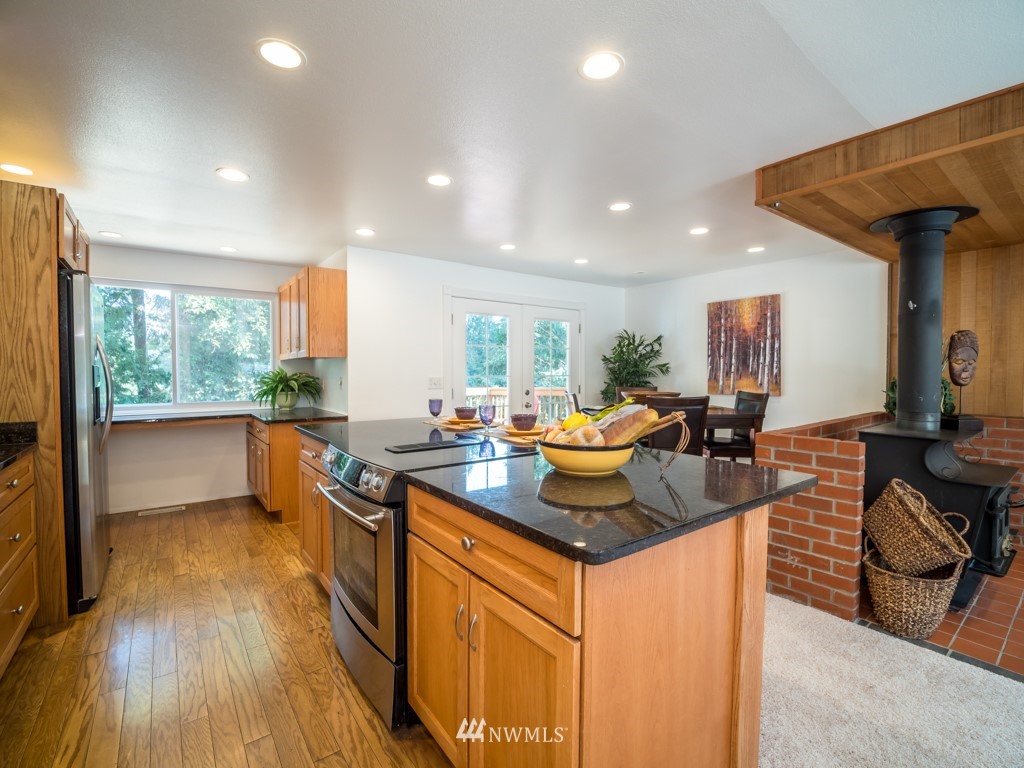 6117 148th Place Southwest Edmonds, WA 98026 - Photo 7 of 21