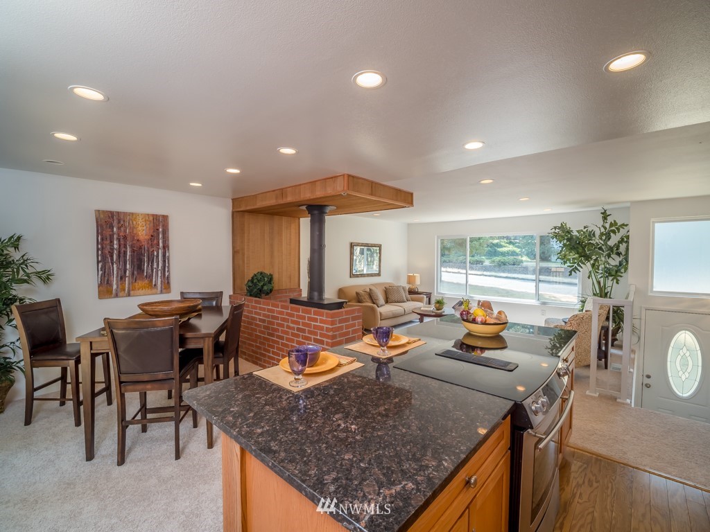 6117 148th Place Southwest Edmonds, WA 98026 - Photo 8 of 21