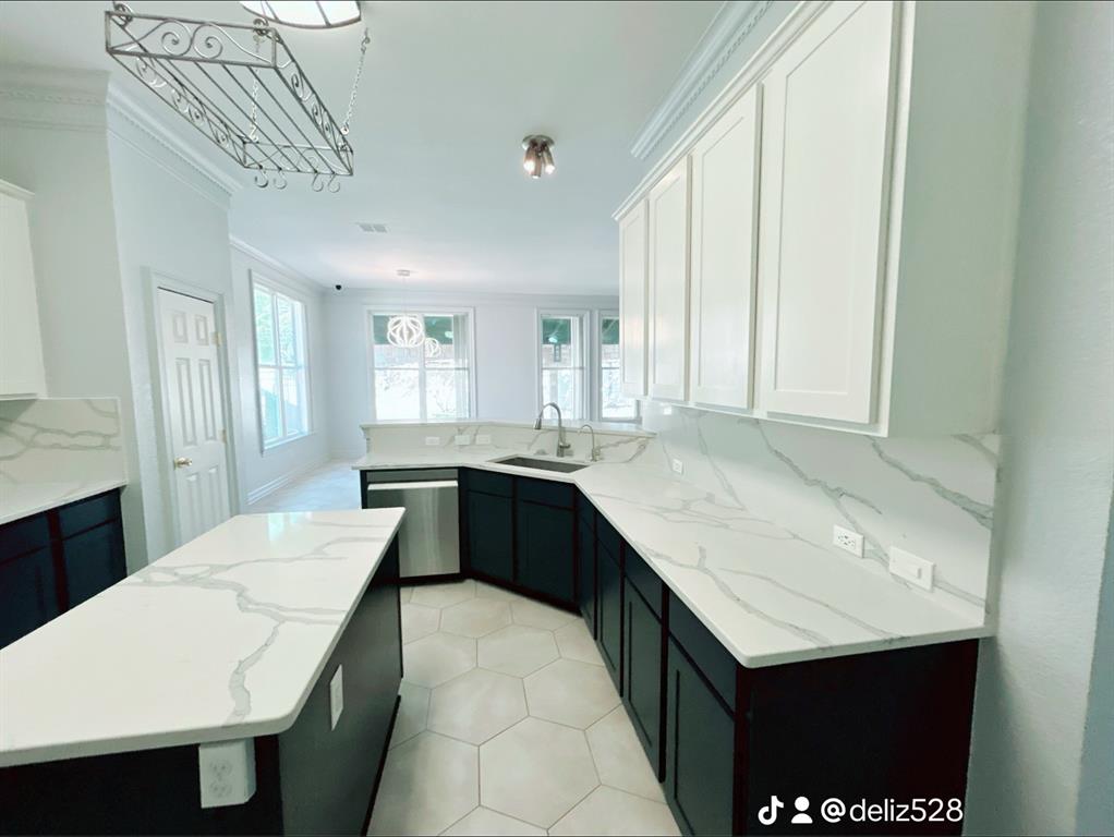 2409 Tahoe Lane Denton, TX 76210 - Photo 12 of 21