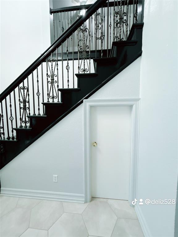 2409 Tahoe Lane Denton, TX 76210 - Photo 5 of 21