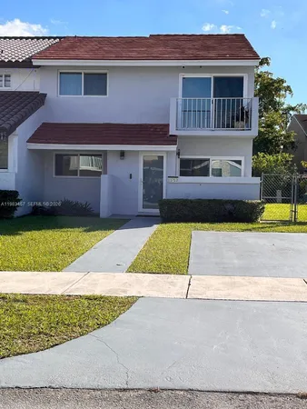 $3,600 | 11712 Southwest 13th Street, Miami, FL 33184