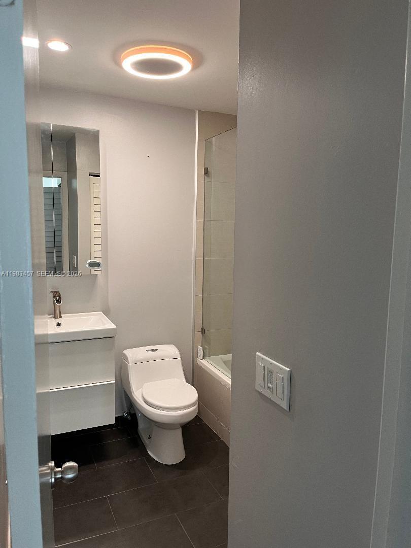 11712 Southwest 13th Street Miami, FL 33184 - Photo 29 of 46