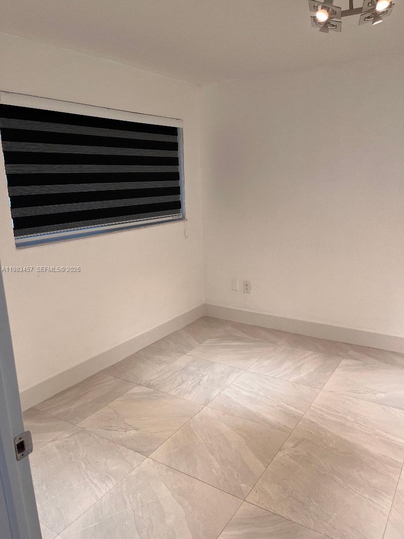 11712 Southwest 13th Street Miami, FL 33184 - Photo 9 of 46