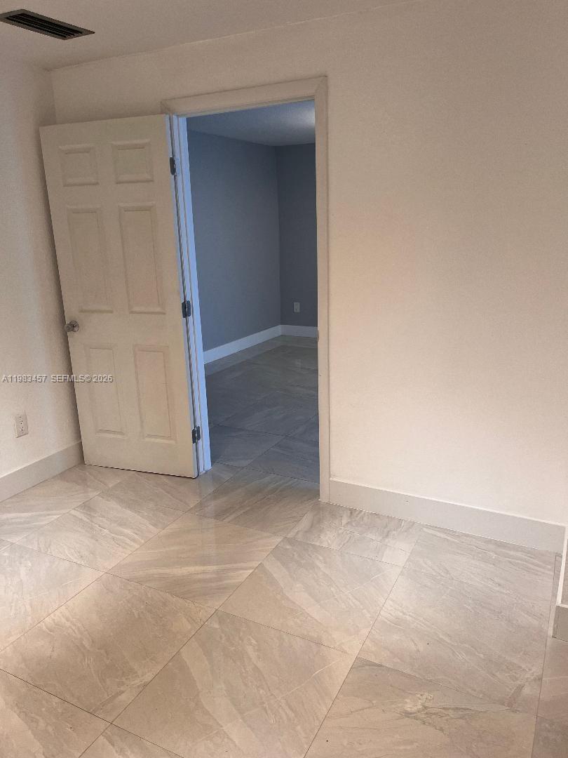 11712 Southwest 13th Street Miami, FL 33184 - Photo 10 of 46