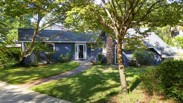 $1,799,000 | 1409 Barbara Street, Mount Pleasant, SC 29464