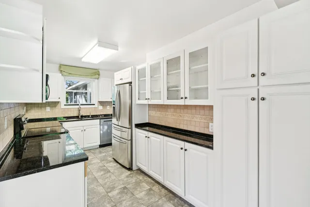 $1,799,000 | 1409 Barbara Street, Mount Pleasant, SC 29464