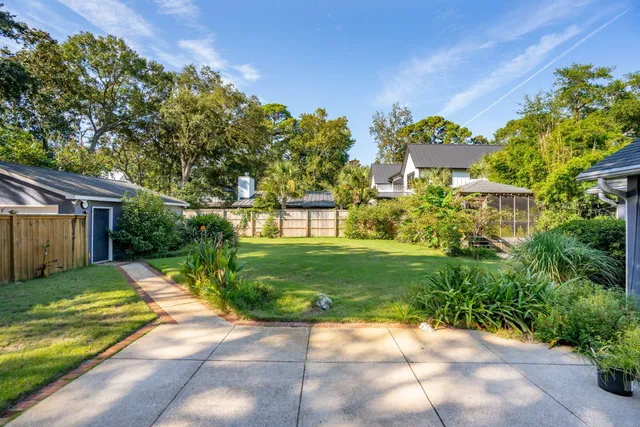 $1,799,000 | 1409 Barbara Street, Mount Pleasant, SC 29464